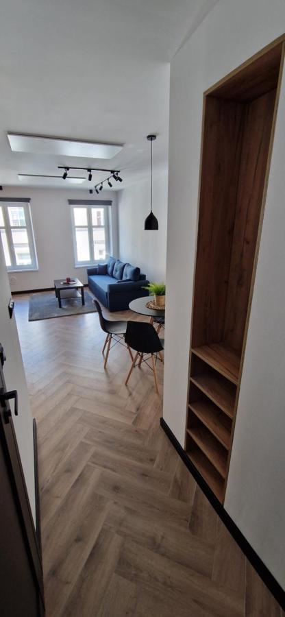 Apartament Ksiaz Швебоджице Екстериор снимка