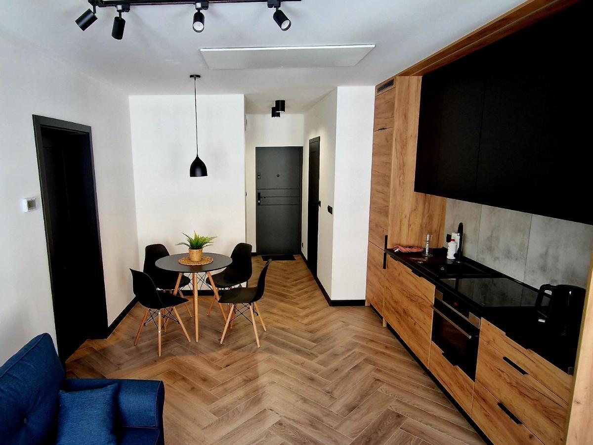 Apartament Ksiaz Швебоджице Екстериор снимка