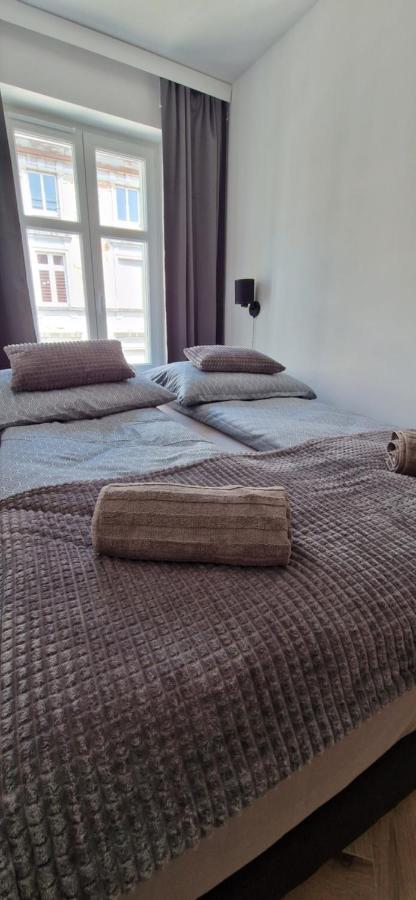 Apartament Ksiaz Швебоджице Екстериор снимка