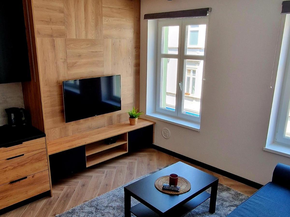 Apartament Ksiaz Швебоджице Екстериор снимка